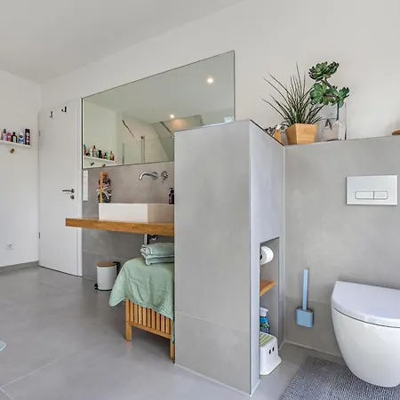 Architektenhaus Mit Pool Und Sauna