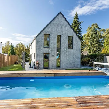 Holiday home Architektenhaus Mit Pool Und Sauna Buchholz in der Nordheide